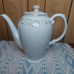 Sheffield Fine China Japan Tea Pot/Coffee Pot Classic 501